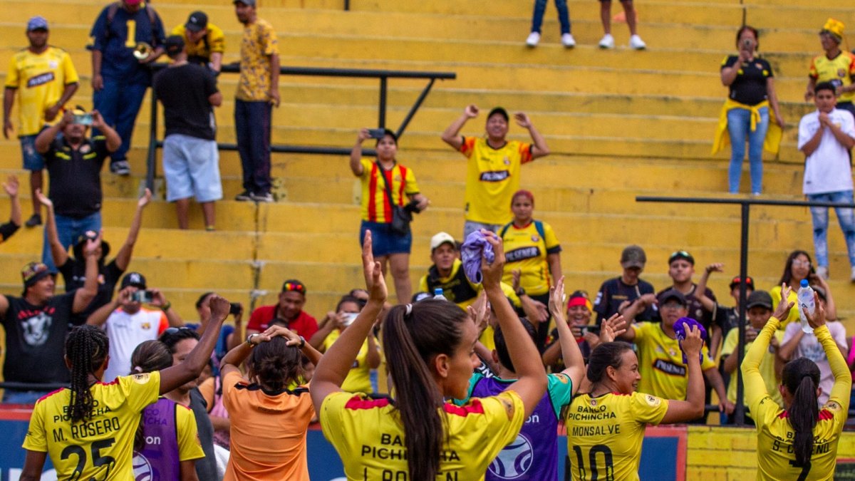 Barcelona jugará la final de ida en el estadio Monumental este sábado 14 de septiembre.