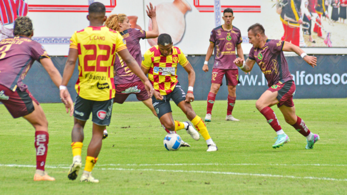 Aucas derrotó 0-2 a Mushuc Runa en la primera fase de LigaPro