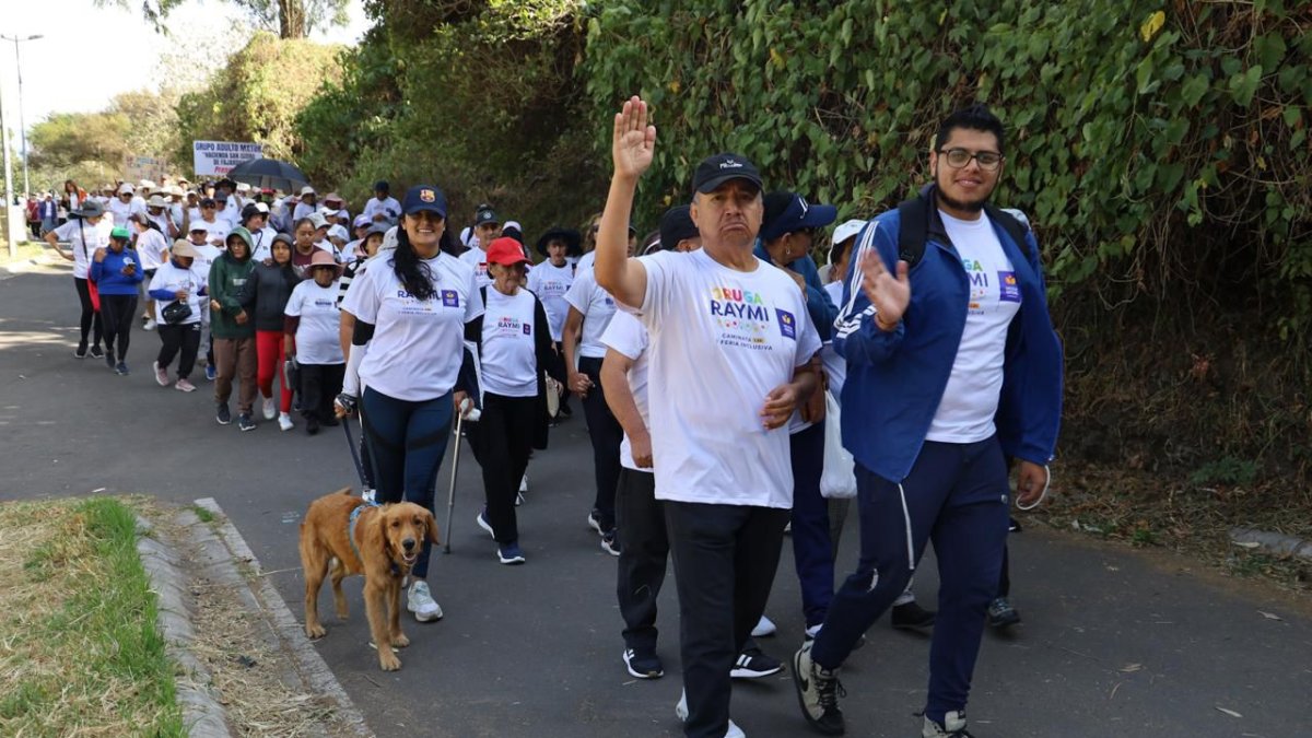 Los participantes caminaron desde el parque Santa Clara, hasta la Plaza César Chiriboga, en Sangolquí.