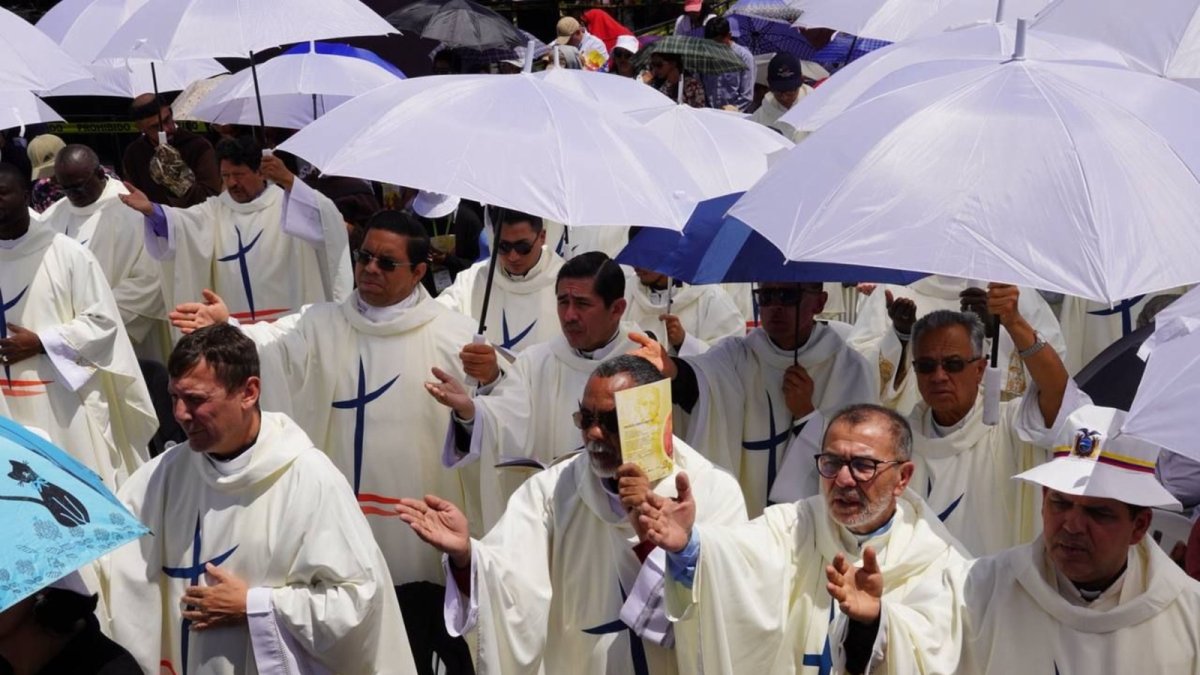 En el parque Bicentenario se realizó la misa de clausura del Congreso Eucarístico.