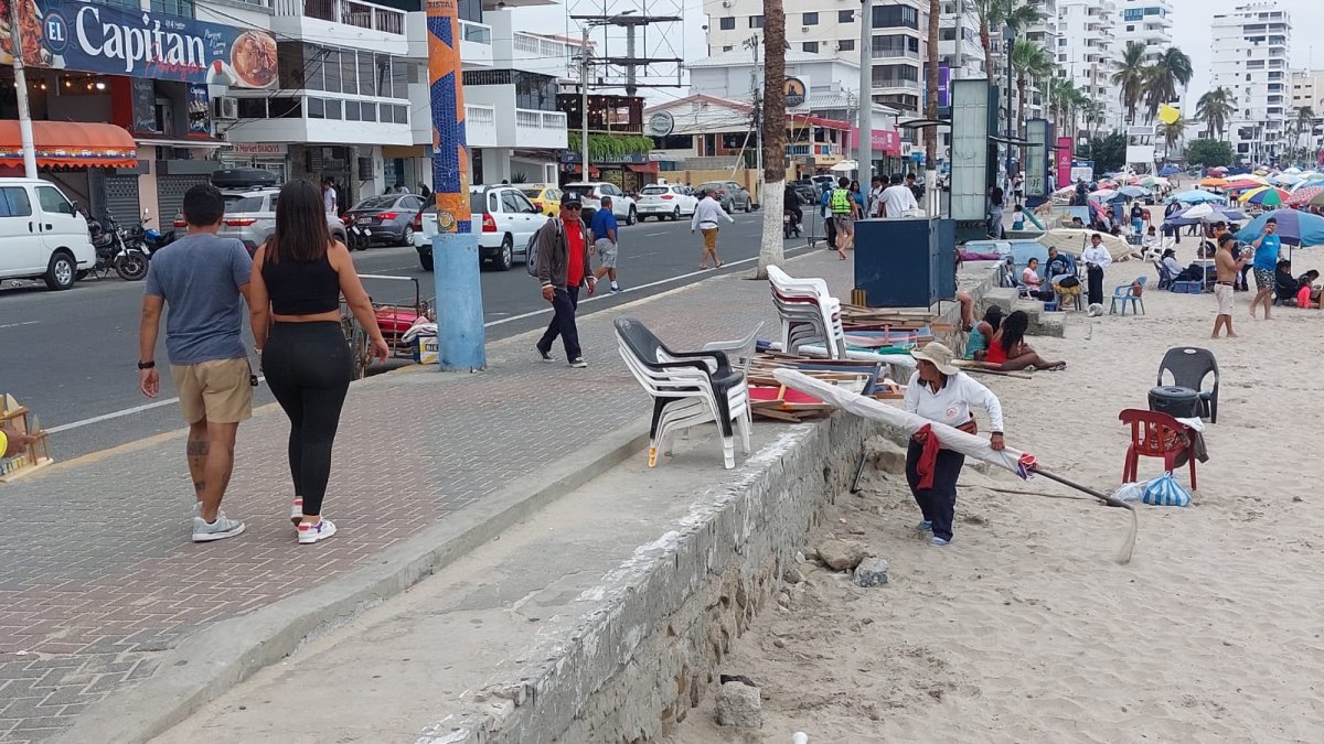 Hecho. En la tarde de este domingo se registró un ataque armado en la playa de Salinas en medio de bañistas que visitaban el lugar turístico.