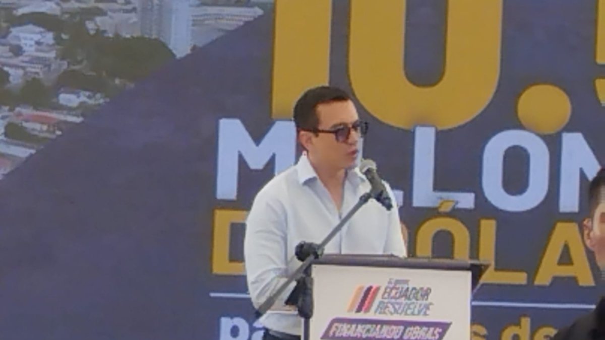 El presidente Daniel Noboa señaló en Santa Elena que se mantiene firme en el combate a la corrupción y mafias