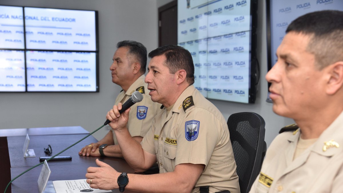 Rueda de prensa de la policía en Quito, este 17 de septiembre.