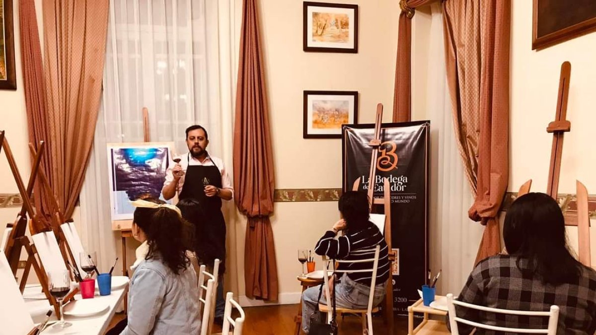 Ambato. Un nuevo espacio que mezcla el arte y la gastronomía gana terreno en la ciudad.