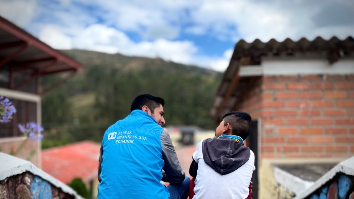 Una labor que vela por los derechos de niñas, niños y adolescentes a vivir en familia.