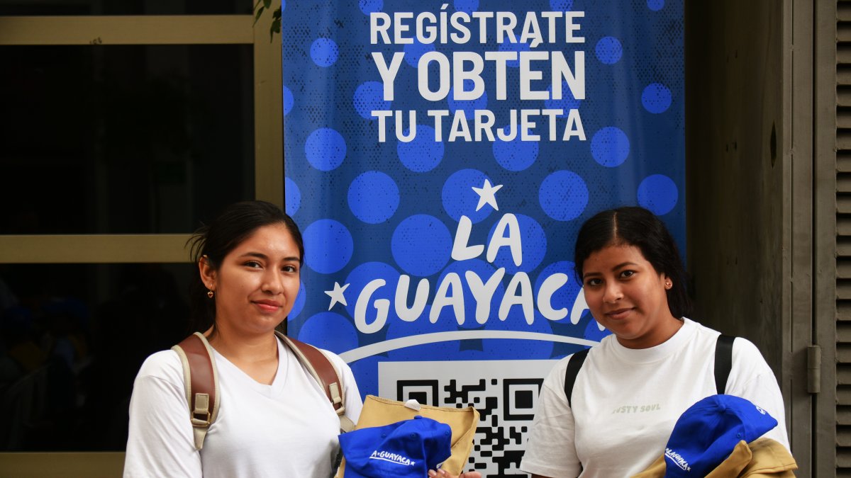 Los brigadistas se distinguirán con una gorra azul y camisetas blancas.