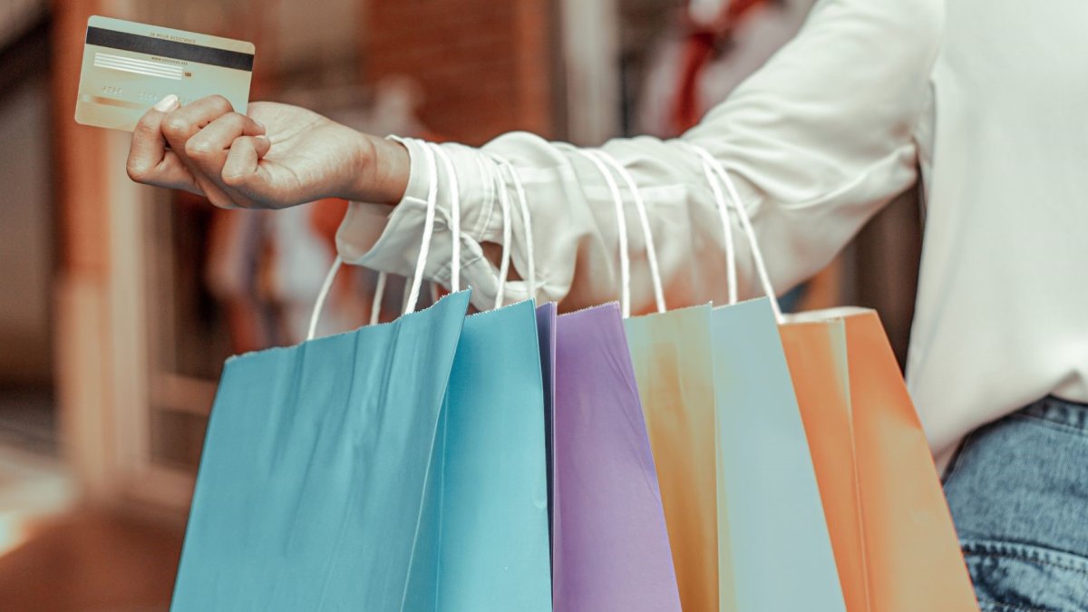 El uso de tarjetas de crédito puede ayudarte a tu historial crediticio