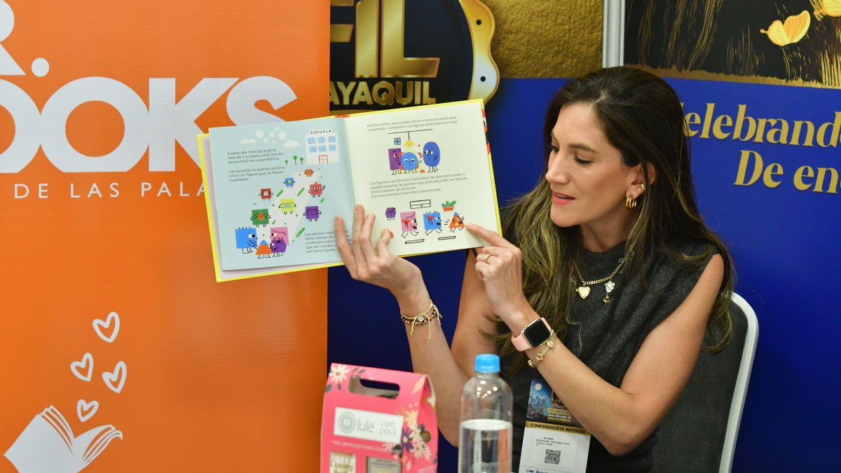 La historia habla de un triángulo que se sentía incómodo en espacios cuadrados.