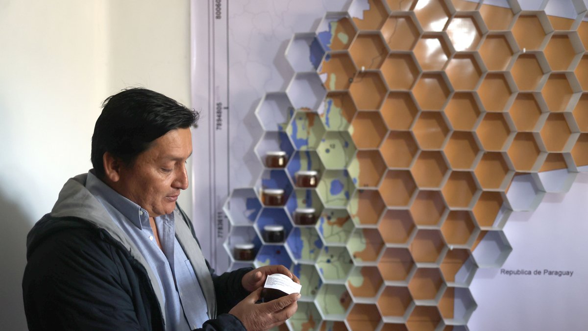 El presidente de la Federación Departamental de Apicultores de Chuquisaca