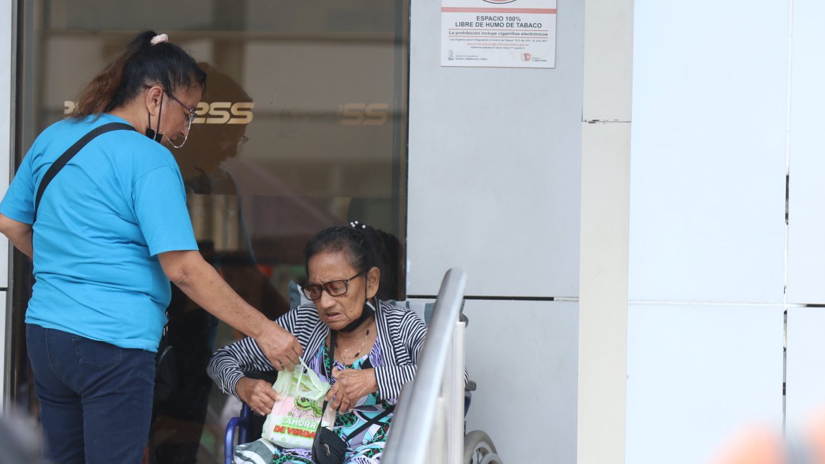 Pacientes. El ahorro en los fármacos está directamente relacionado con el nivel de abastecimiento y el trato.