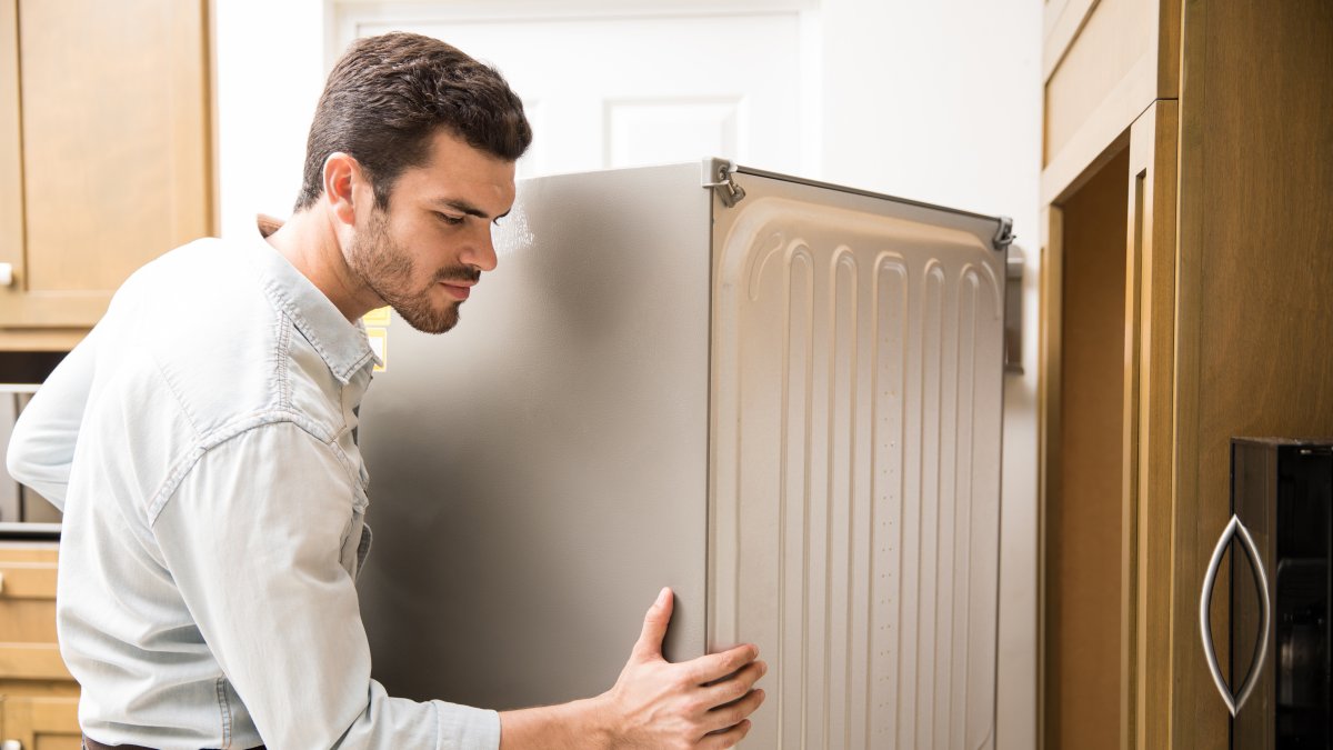 Los electrodomésticos dañados después de un apagón en Ecuador se pueden reclamar