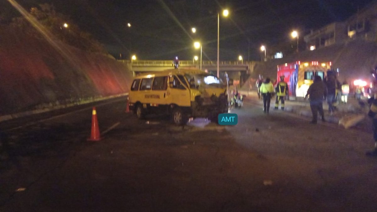 Seis heridos dejó el choque de una furgoneta escolar en la Ruta Viva, la madrugada de este 23 de septiembre de 2024.