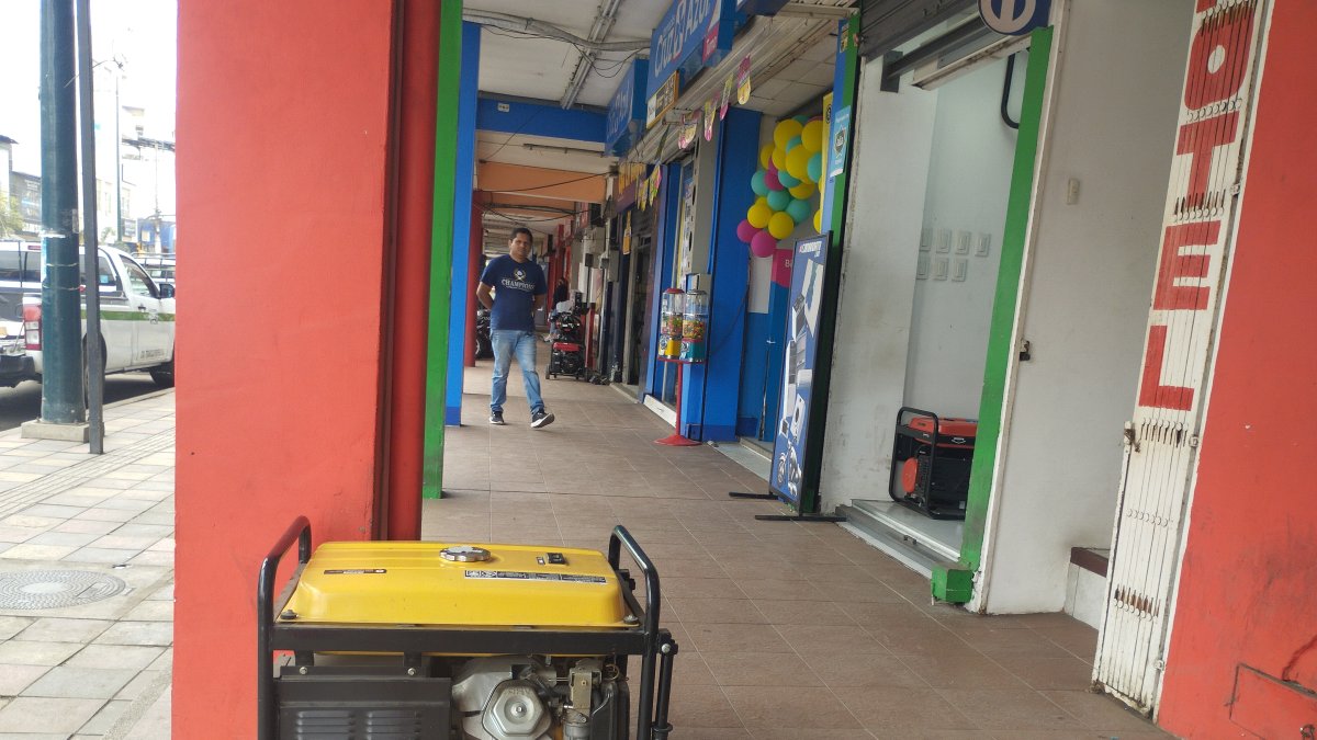 Los almacenes usaron generadores de energía