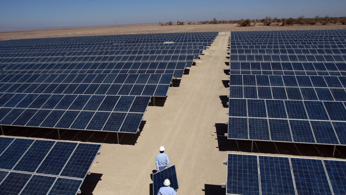 Luz. Las placas que permite guardar la energía solar.