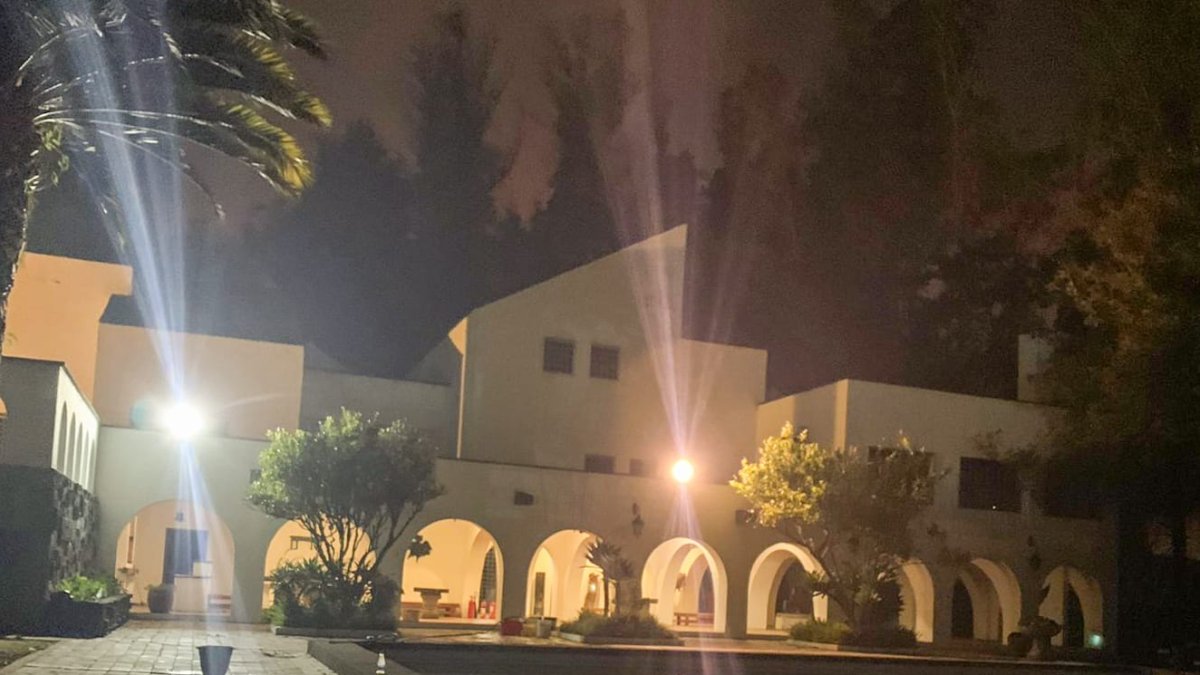 El predio de la Fundación Guayasamín, en Quito, no resultó afectado por los incendios.