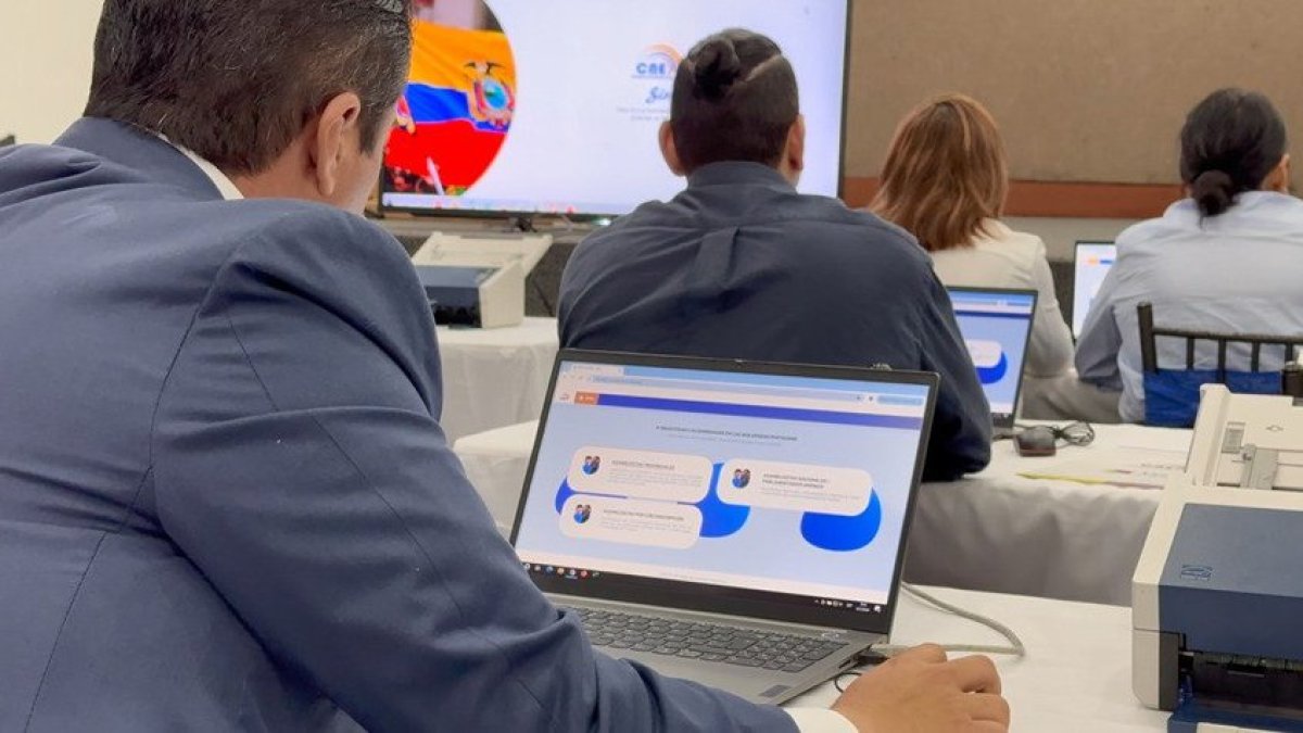 Las organizaciones políticas podrán inscribir a sus candidatos hasta el 2 de octubre.