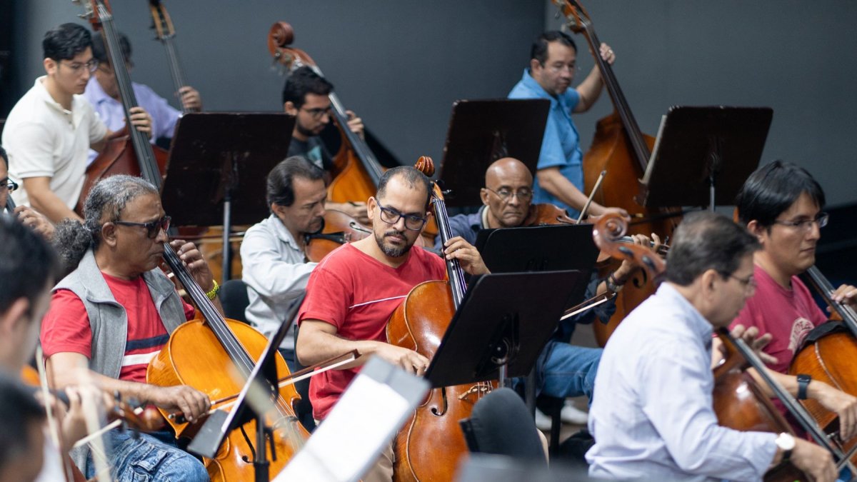 Ensayos de la Orquesta Sinfónica de Guayaquil.