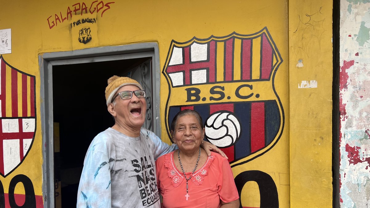 Oriundos de Santa Lucía, provincia del Guayas, Emiliano y Norma se mudaron a Guayaquil hace 43 años en busca de un futuro próspero.