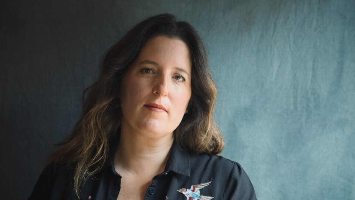 Agustina Bazterrica vistió Quito y Guayaquil.