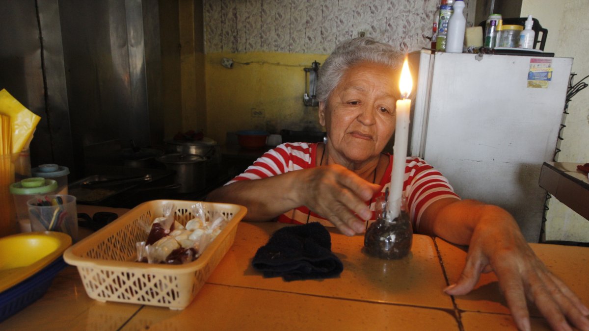 Los horarios de cortes de luz se aplican en tres jornadas distribuidas a lo largo de todo el día