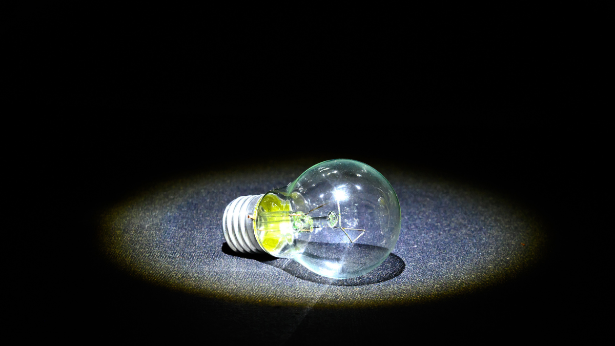 Cortes de luz en Quito continúan en el inicio del décimo mes del año.