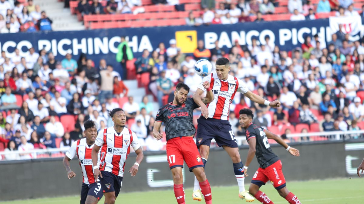 Liga de Quito y El Nacional definirán al último semifinalista de la Copa Ecuador.