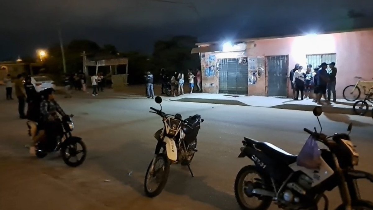 En este lugar del barrio Jaime Roldós del cantón La Libertad, fue asesinado con tiros en la cabeza Hólger Quiñonez.