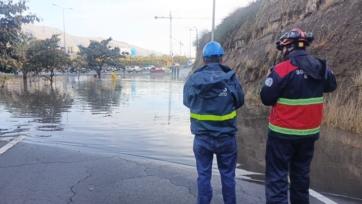 La Tola Grande y Lumbisí se vieron afectados por la acumulación de agua producto de las intensas lluvias