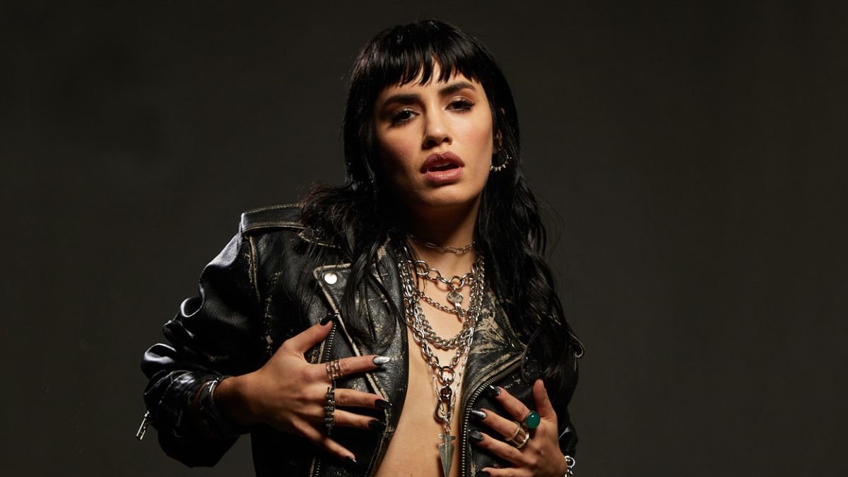 Mariana 'Lali' Espósto es una cantante y actriz argentina que debutó en el mundo del espectáculo cuando tenía 11 años.