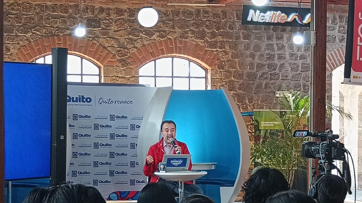 Durante su programa semanal, el alcalde Pabel Muñoz se refirió al plan lluvia para esta época invernal