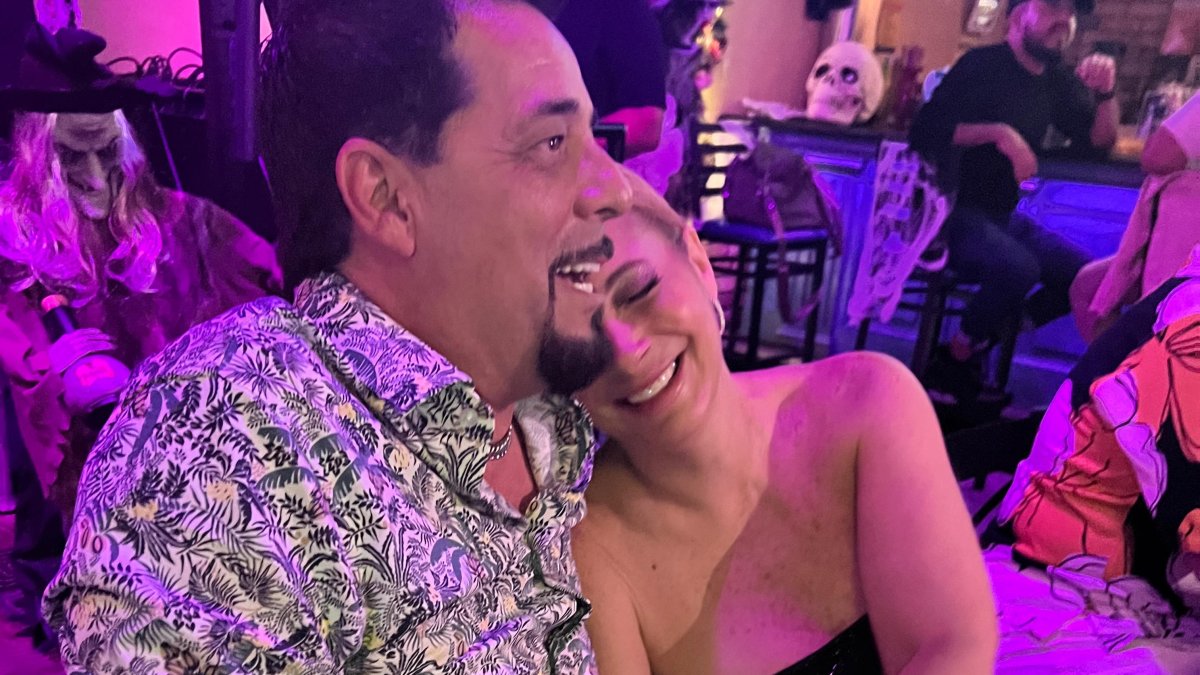 Marián Sabaté con su novio.