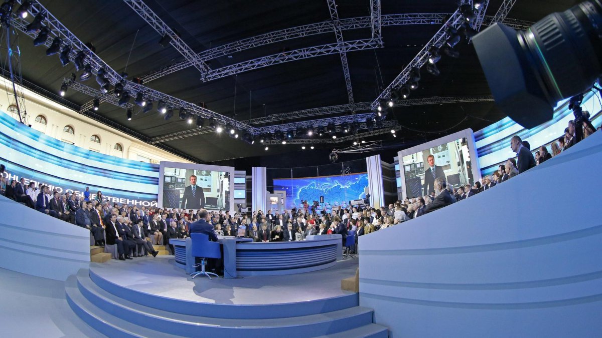 Imagen de archivo de un plató de la televisión publica rusa donde se emitía una intervención del presidente ruso, Vladimir Putin.