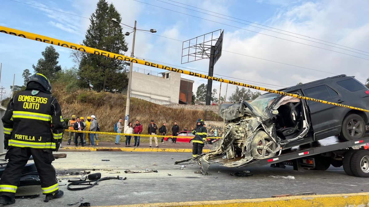 Así quedo el carro de Marco Angulo involucrado en el accidente de transito.