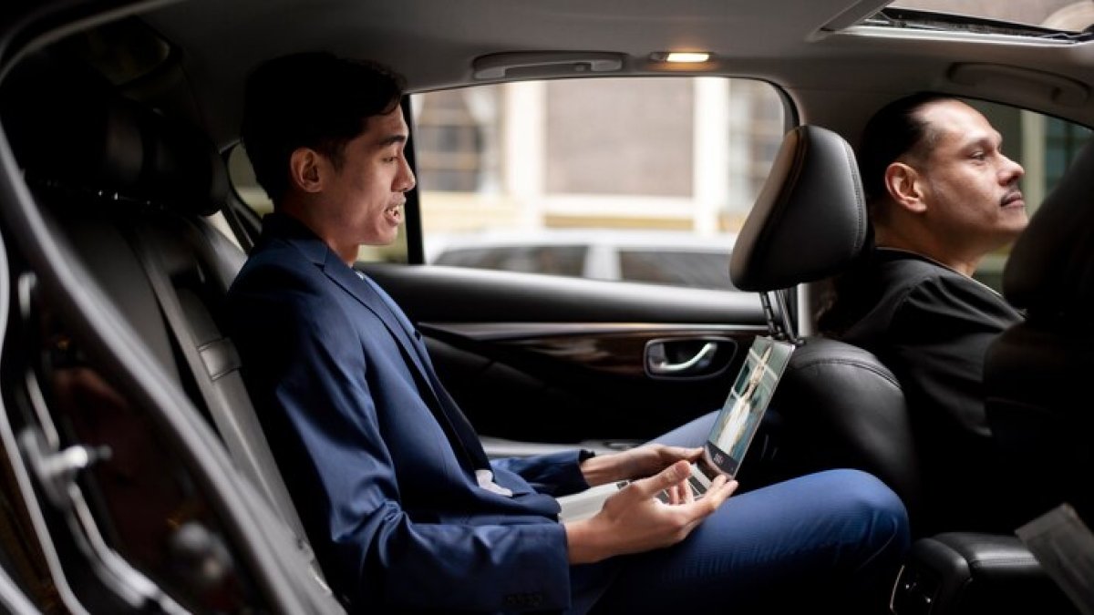 Un vehículo para servicio debe brindar a los ocupantes el espacio suficiente.