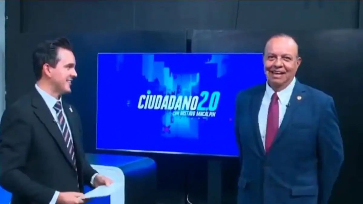 Gustavo Malcapin y Luis Arnoldo Cabada, director general del Canal 66.