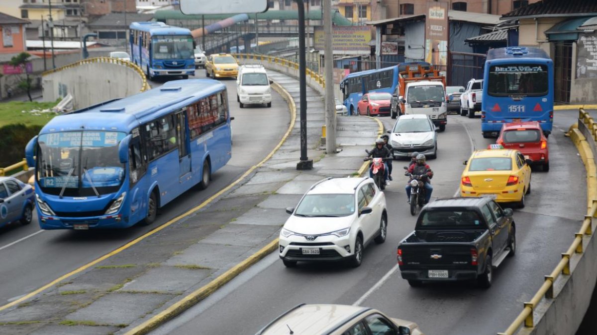 La AMT reforzará los controles en las intersecciones más afectadas por el incremento en los apagones para asegurar la fluidez del tránsito.