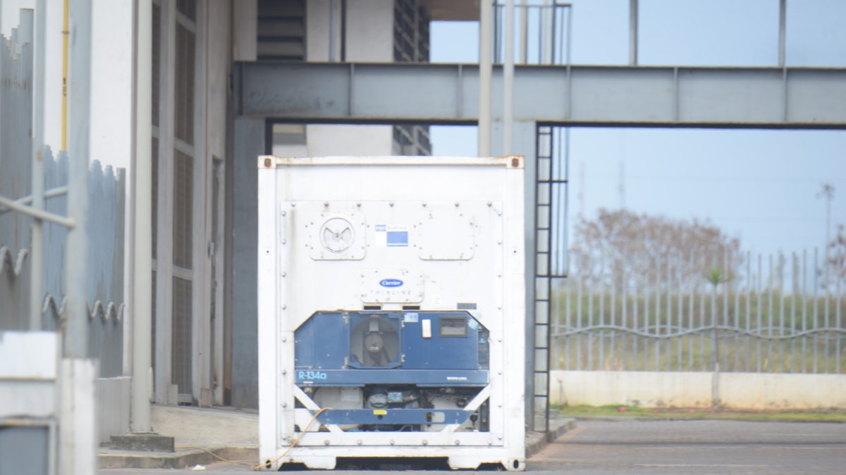 El Ministerio de Salud Pública sigue guardando silencio sobre lo que sucede en el hospital.