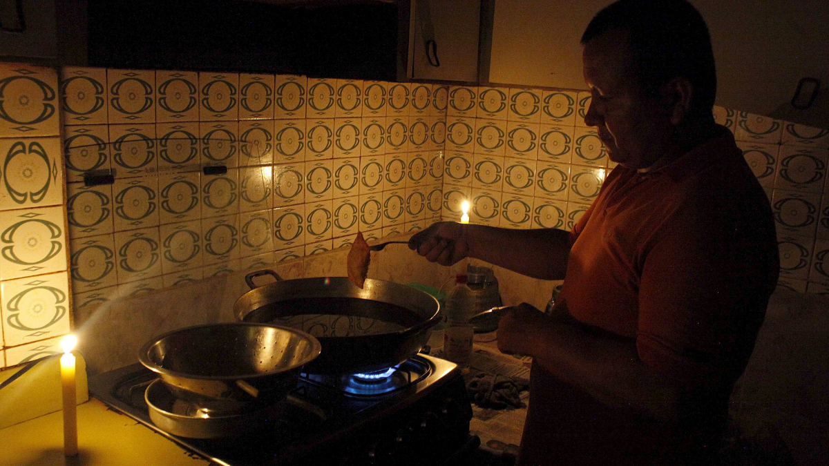 Foto referencial cortes de energía en Quito.