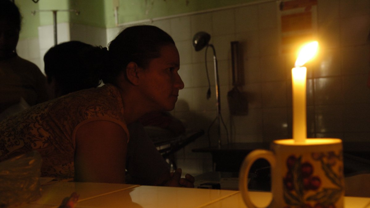 Los cortes de luz han puesto en jaque a los ecuatorianos.