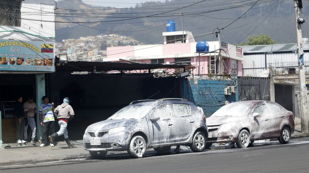 Contaminación. El agua de las lavadoras no se debe enviar por los sumideros.