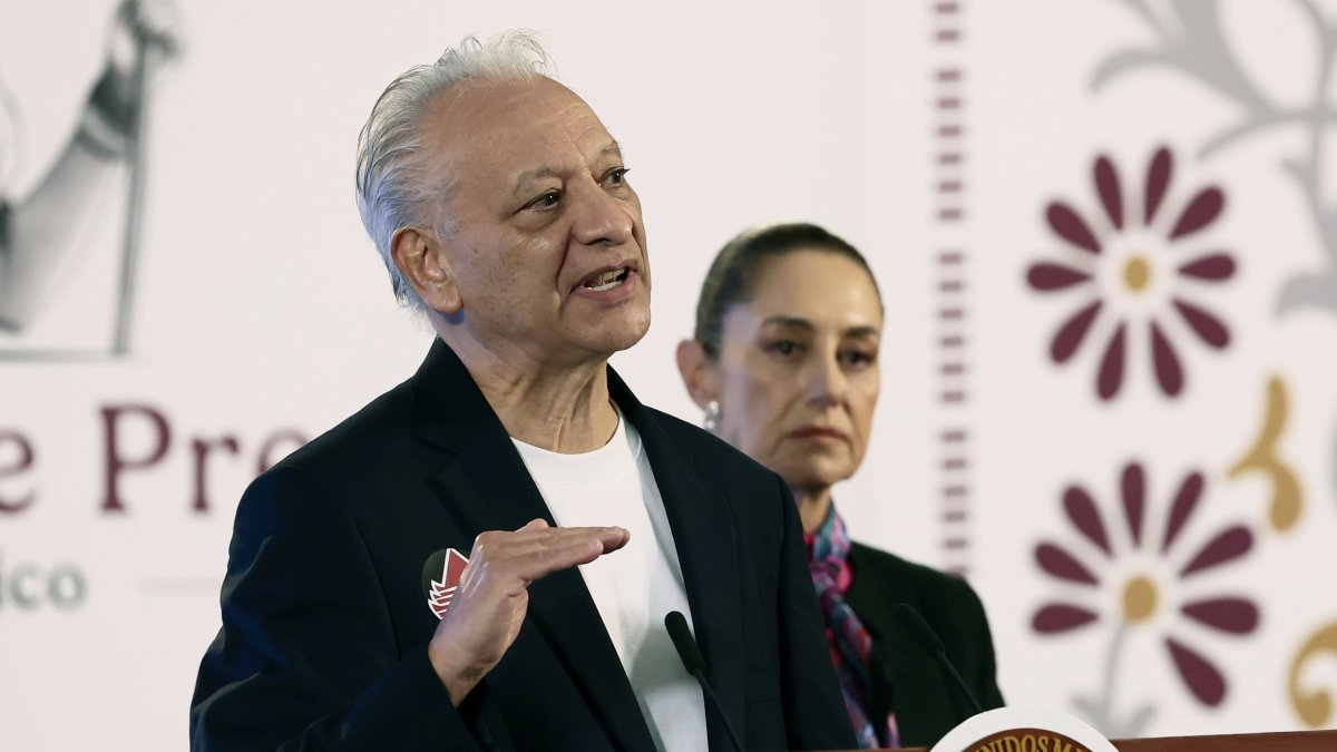 Ejecutivo.  El director de Petróleos Mexicanos (Pemex), Víctor Rodríguez.