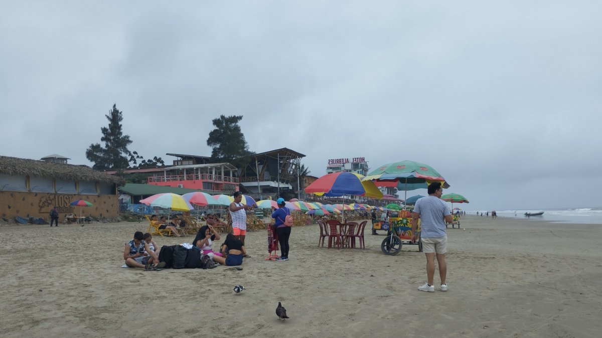 Afluencia. Los turistas llegaron a Salinas, Montañita, Olón y Ayangue.