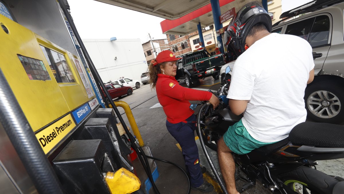 Gasolinera. Una de las estaciones que vende combustible en Guayaquil.
