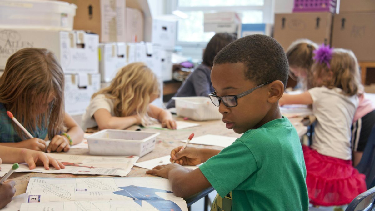 Referencial. Los socios aporta en la inclusión educativa y avances tecnológicos.