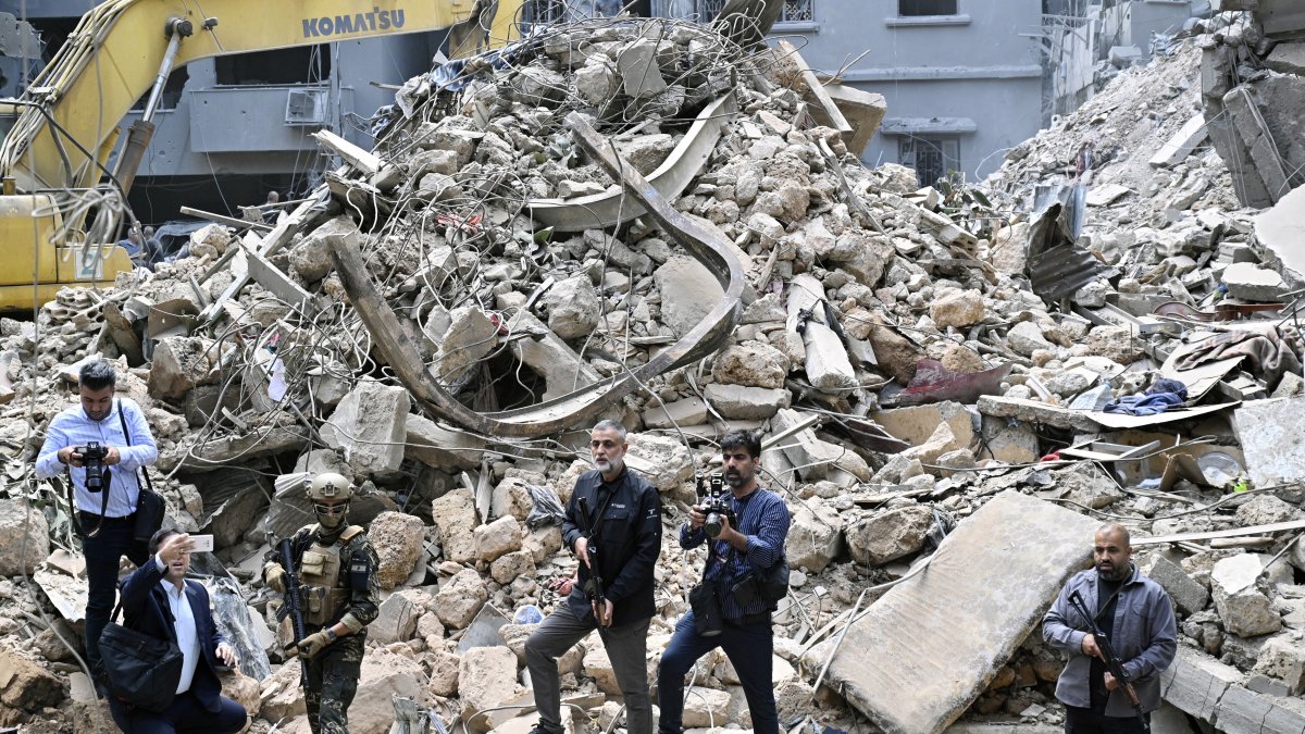 Muertos y daños materiales en aldeas de Beirut.