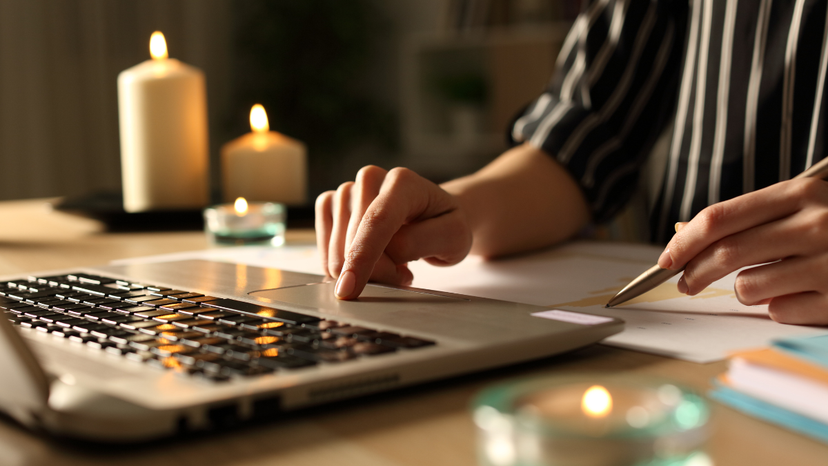 Los cortes de luz en Ecuador se dan hasta por 10 horas en algunas ciudades.