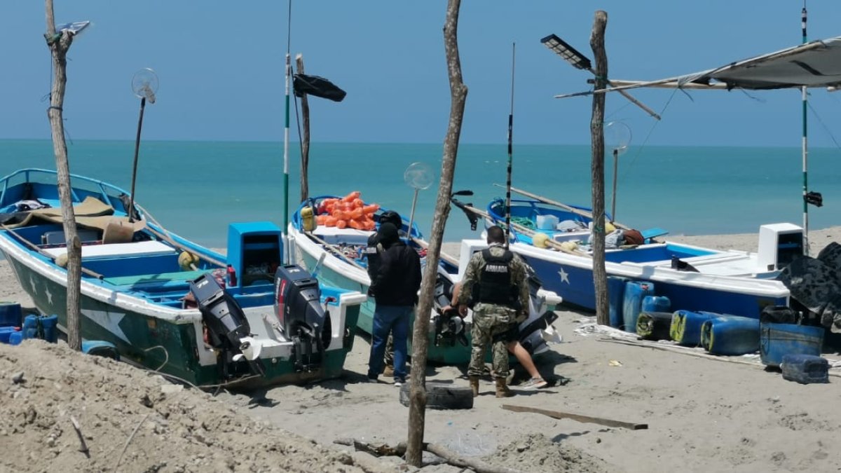 Caso. Embarcaciones revisadas por las fuerzas del orden en Manabí.