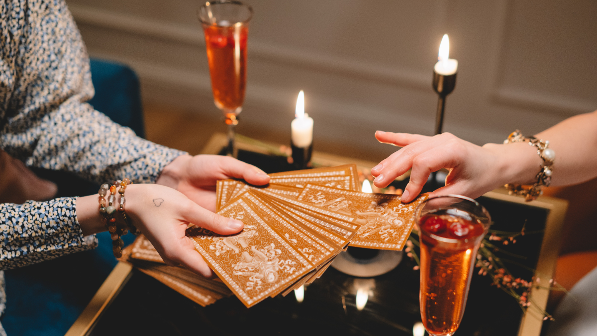 Lee nuestro horóscopo y prepárate para un día lleno de oportunidades y sorpresas.