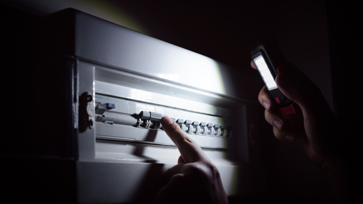 Apagones en Ecuador se producen en todas las provincias menos en Galápagos.