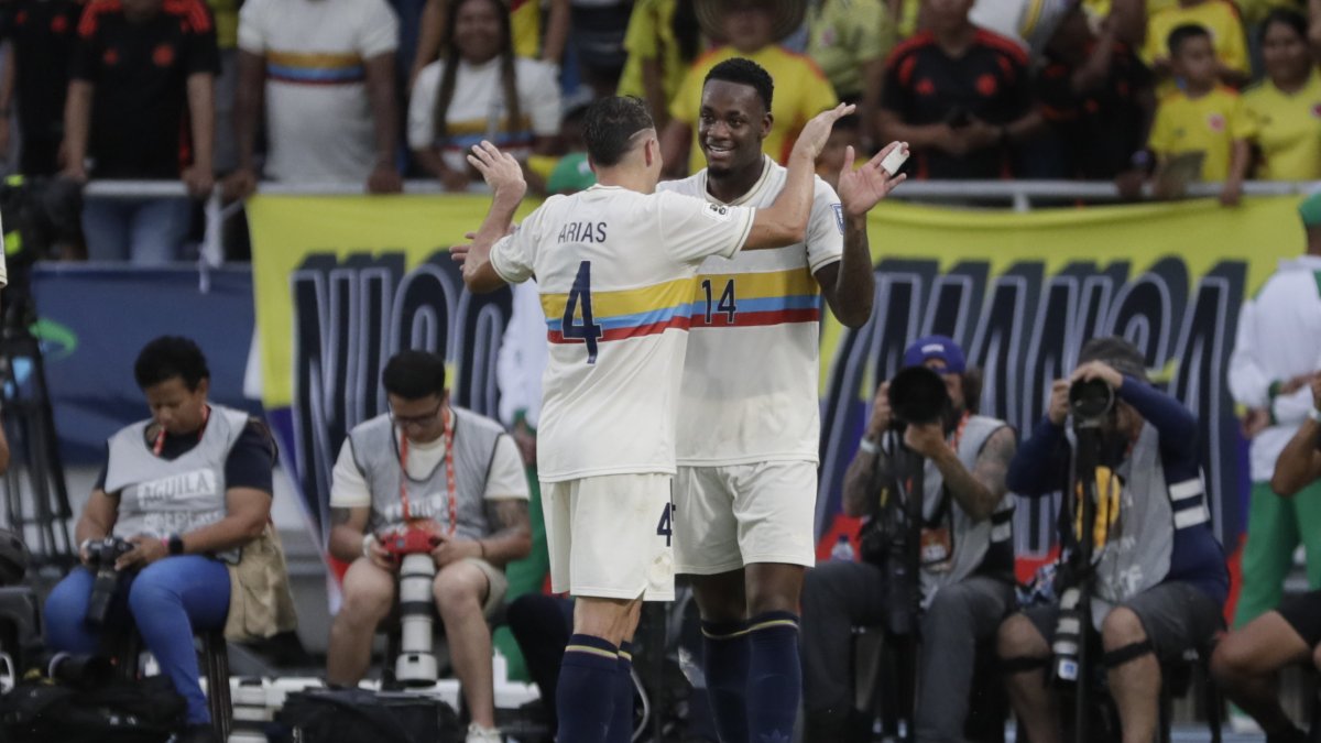 John Durán marcó un tanto en el triunfo de Colombia ante Chile.